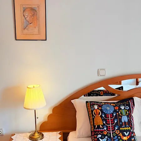 Port Limion Apartment Sarande